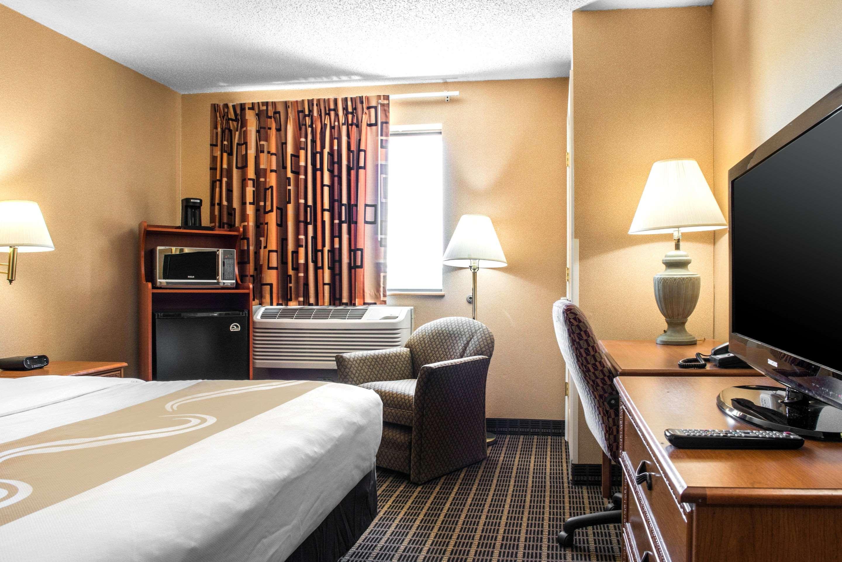Quality Inn Meadville Eksteriør billede